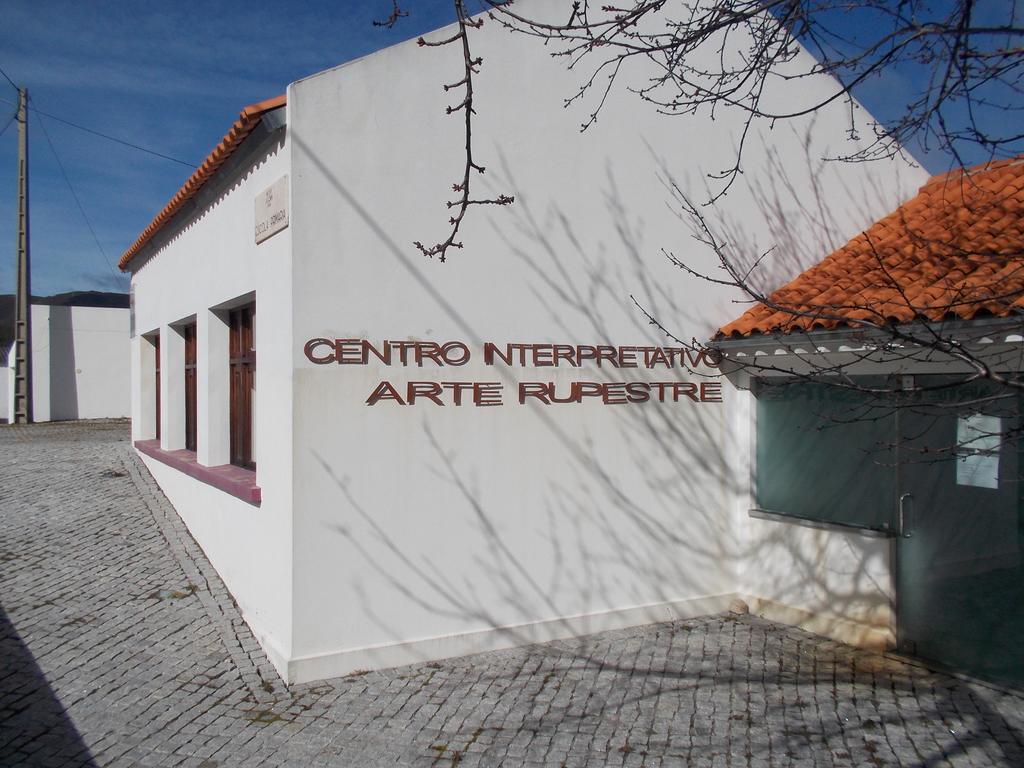 Gasthaus Casa Da Quelha Chas de Egua Exterior foto